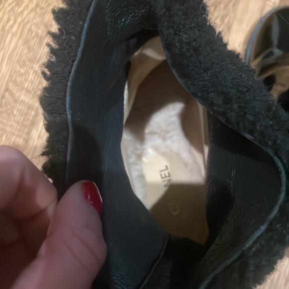 Chanel Patent Shearling Boots - Picture 4 of 4